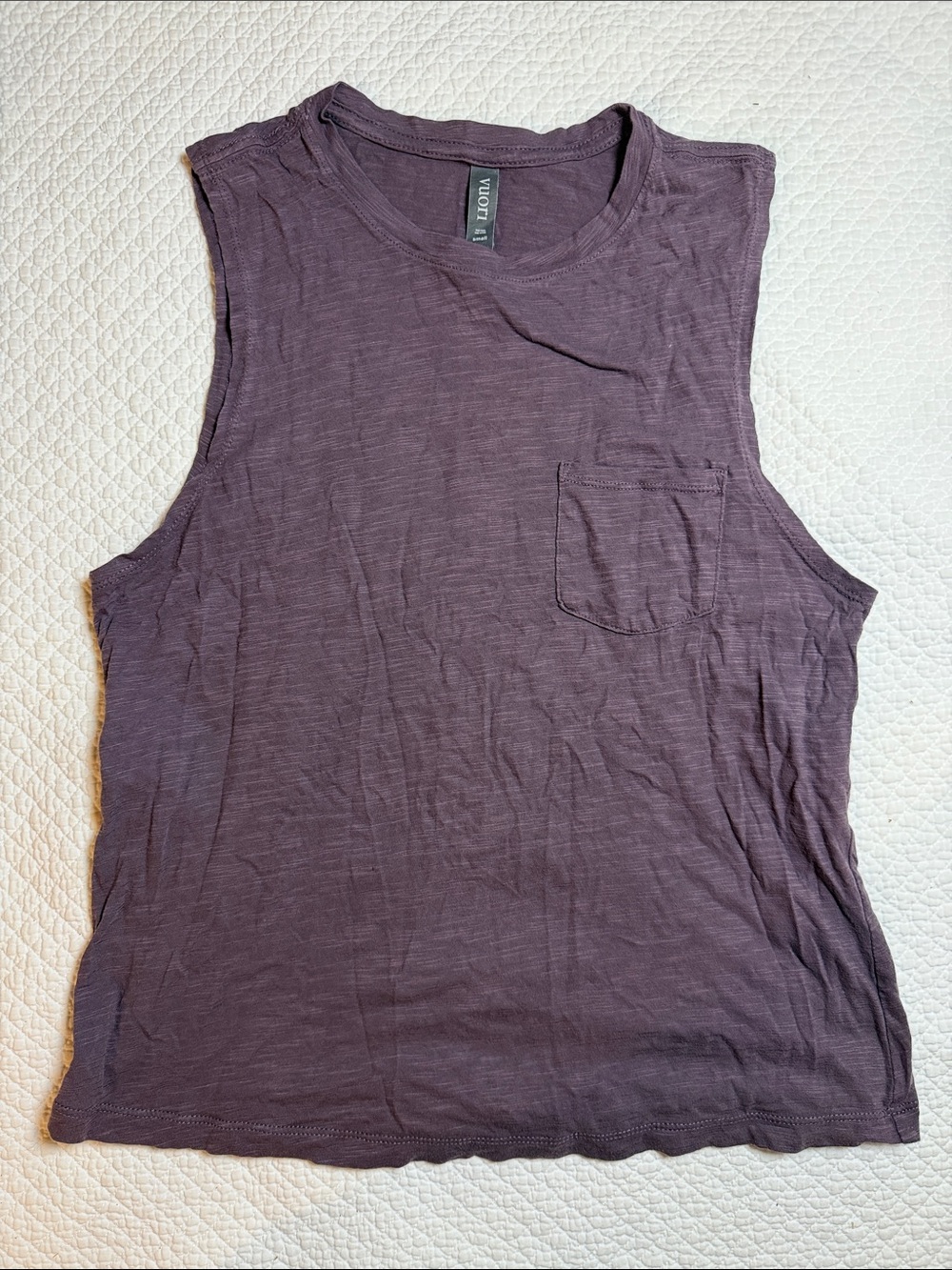 Vuori Women's Plum Muscle Tank with Chest Pocket 100% cotton Size Small